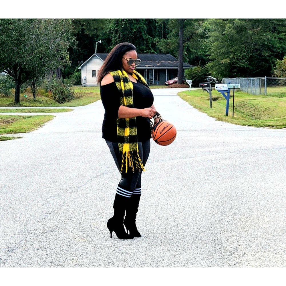 NWT Basketball Clutch - Picture 2 of 6